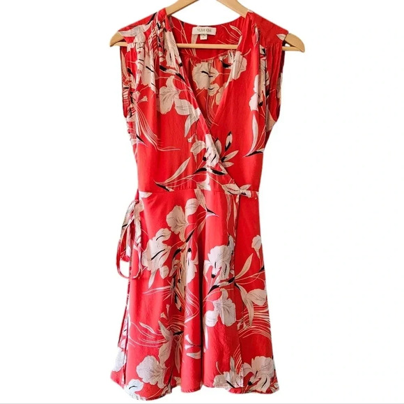 Yumi Kim Soho Mixer Wrap Casual Floral Silk Bay Breeze Red Mini Dress Size Small - Picture 5 of 16